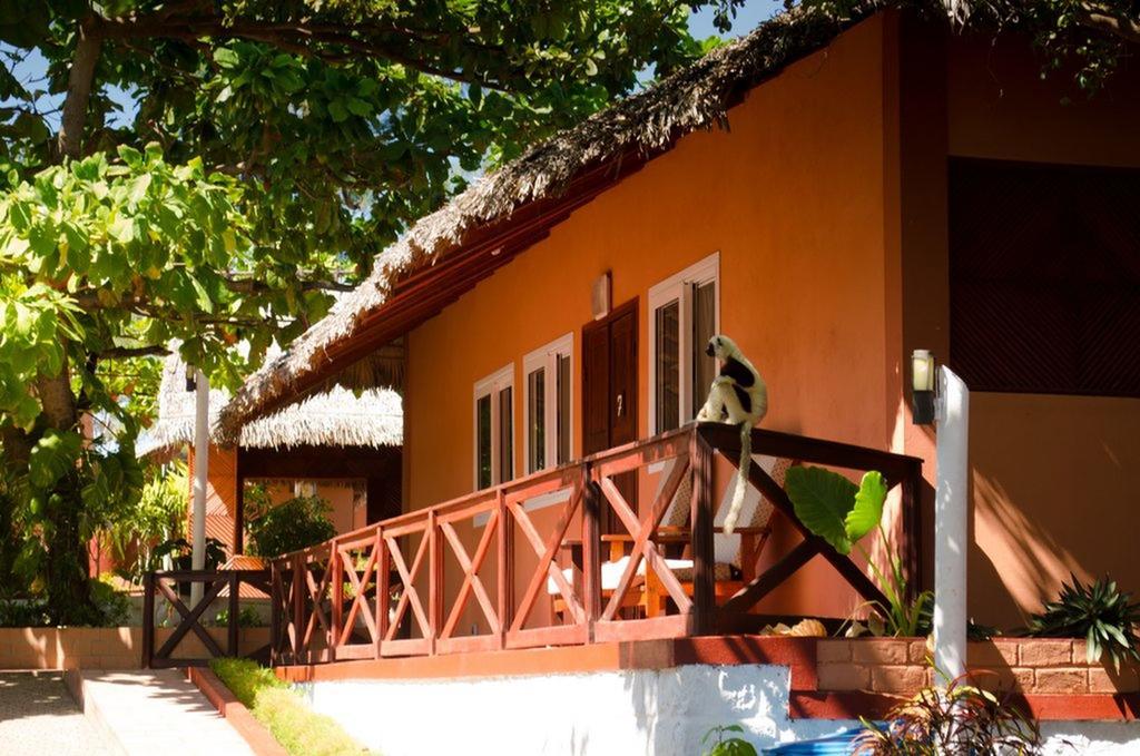 Edena Kely Hotel Mahajanga Exterior foto